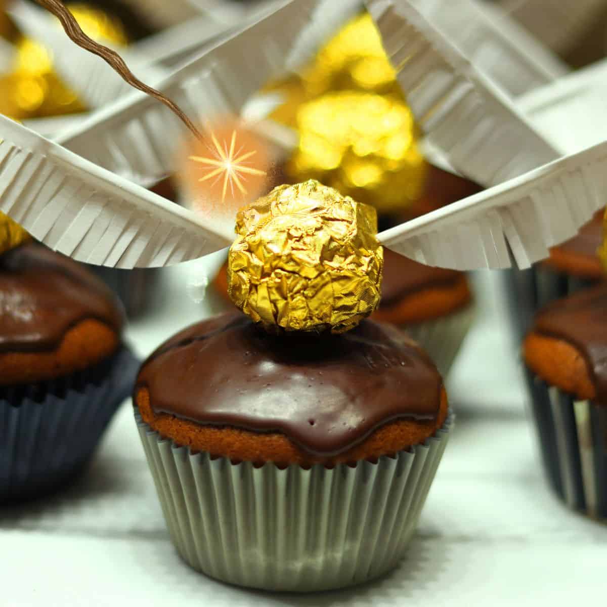 harry potter quidditch cupcakes.