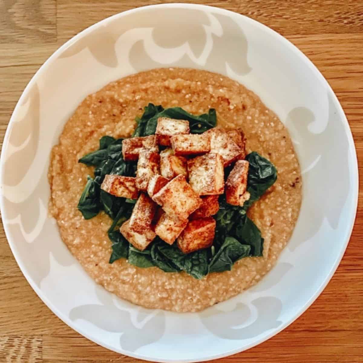 vegan shrimp and grits in a bowl.